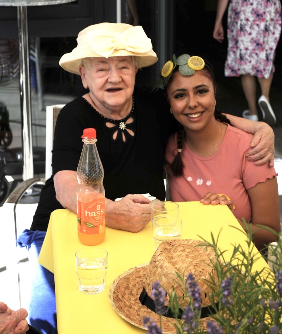 DRK Senioren und Pflegeeinrichtung feiert Sommerfest3 AG