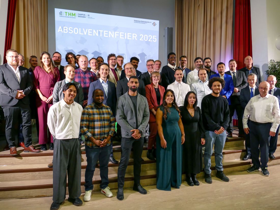 50 Abschlussurkunden AG