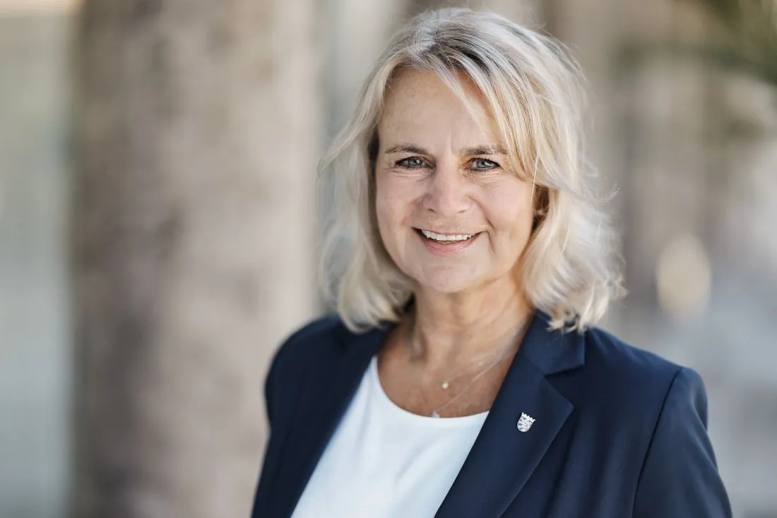 Portrait Annette Weteekam AG